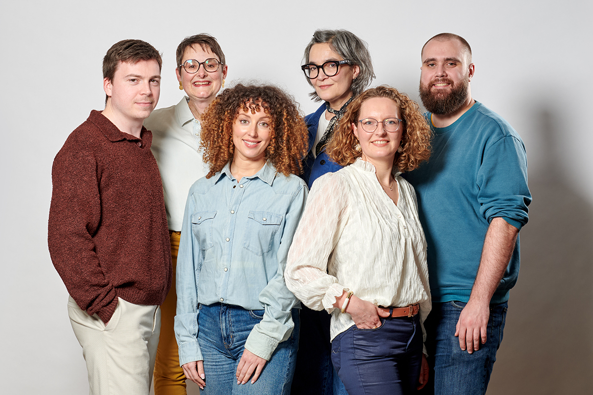 EQUIPE.jpg (794 KB)